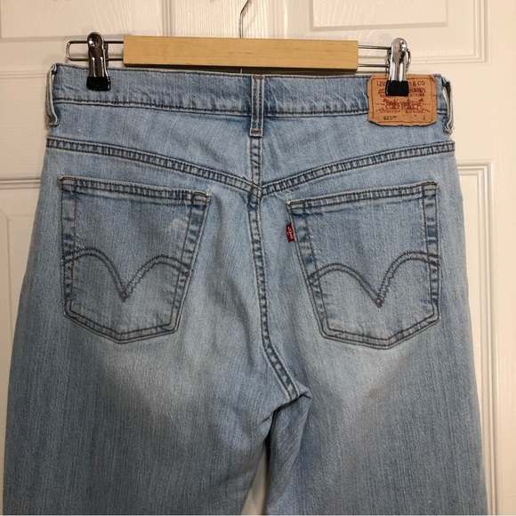 Levi’s Y2K Nouveau Boot Cut Stretch Cotton Blend Light Blue Wash 515 Jeans 10/L - Picture 5 of 14